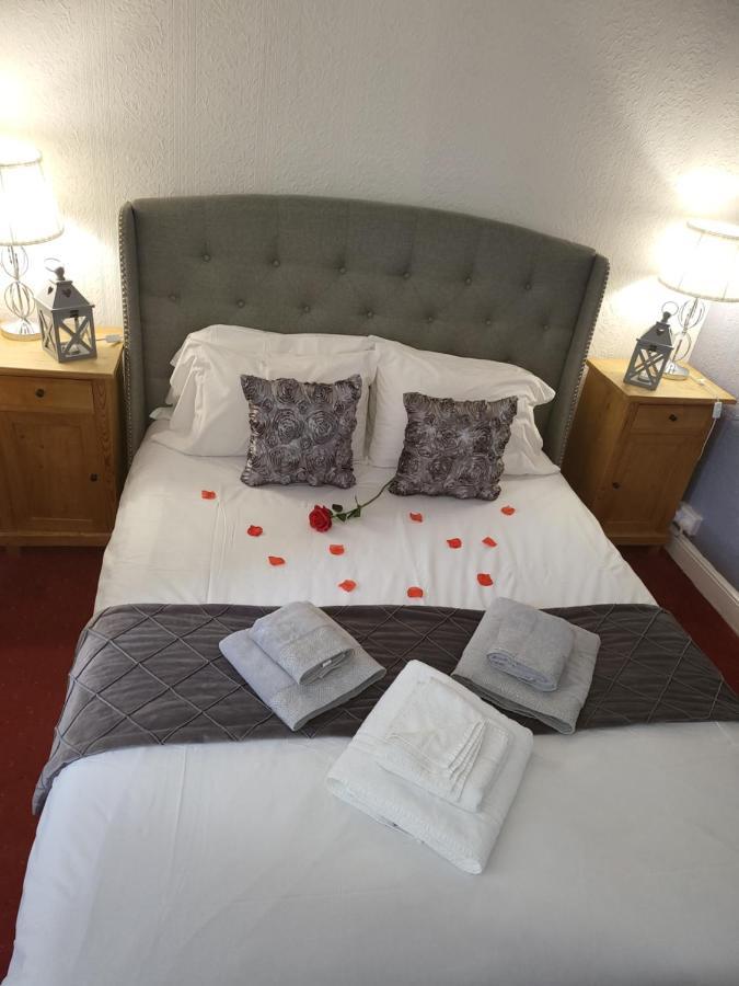 Hilton House Hotel Buitenkant foto